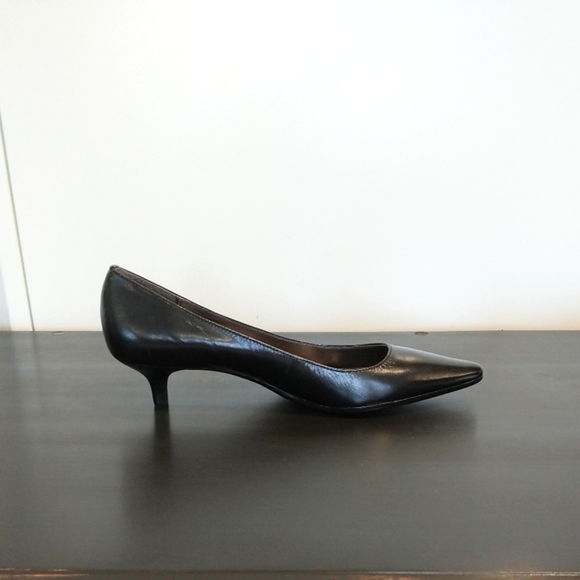 Black Heels - Calvin Klein Diema, Sizes 6.5 - NWOB - Picture 8 of 10